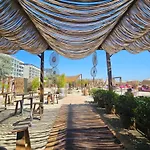 2 Camere,complet Utilat,cu Balcon Si La Mare-zoorba * Năvodari