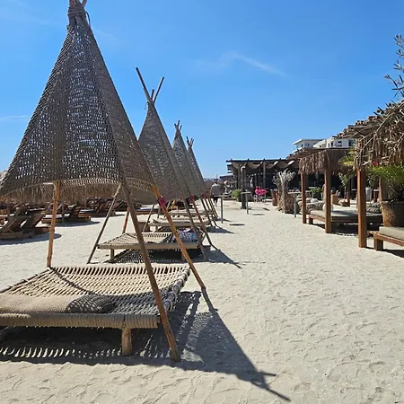 Modern 2 Camere,complet Utilat,cu Balcon Si La Mare-zoorba 아파트 *